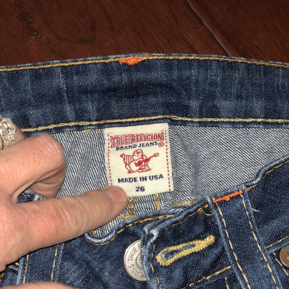 Jeans - Picture 2 of 3